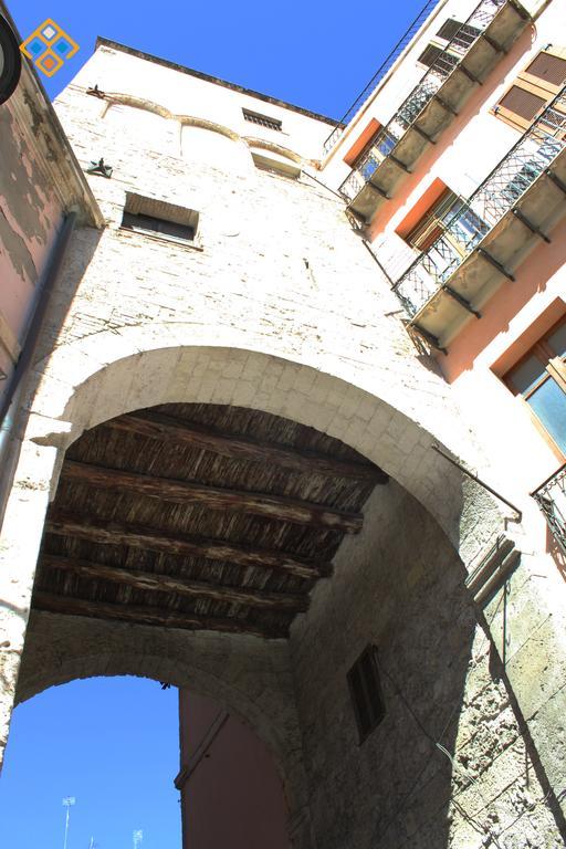 カリアリTorre Dello Speroneアパートメント エクステリア 写真